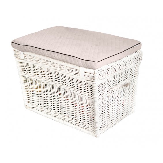 wicker trunk Modern Classic pillow