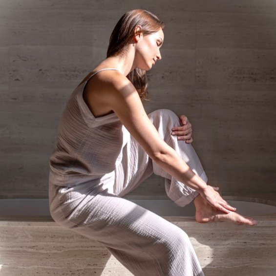 Muslin top and trousers set beige