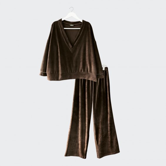 velour set brown blouse with pearls on the cuffs and trousers