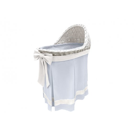 Bassinet with ecru skirt