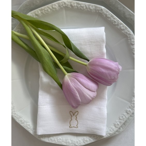 Set of 4 white napkins with bunny